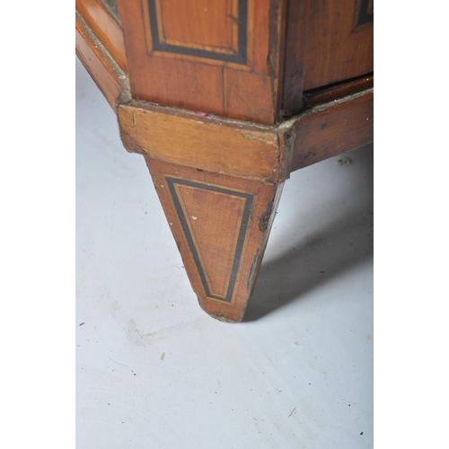 225 - A 19th century Dutch Continental inlaid satinwood vitrine display cabinet. The vitrine with hardwood... 