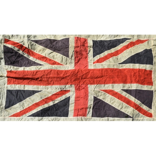 249 - An early 20th century c1930s British Merchant Navy naval ' Pilot Jack ' signal flag. Featuring the U... 