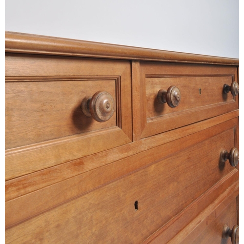 291 - An early 20th century, circa 1900S Biedermeier cross banded mahogany two over three chest of drawers... 