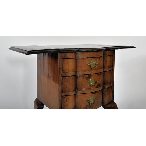 318 - A small early 20th century circa 1920s Queen Anne Revival walnut veneered drop leaf side table. The ... 