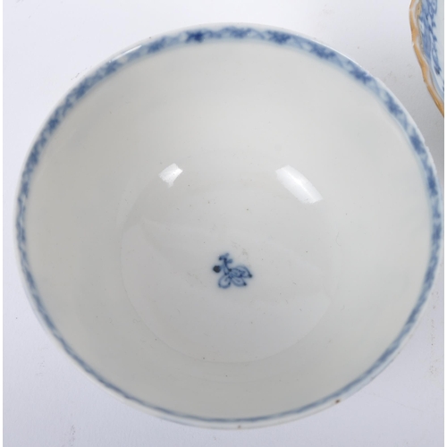 448 - An assortment of three 19th century Chinese Oriental in the manner of Kangxi Dynasty porcelain blue ... 