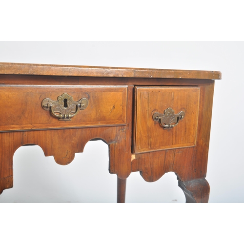 299 - A George III 18th century walnut low boy occasional side table. The low boy having a chamfered round... 