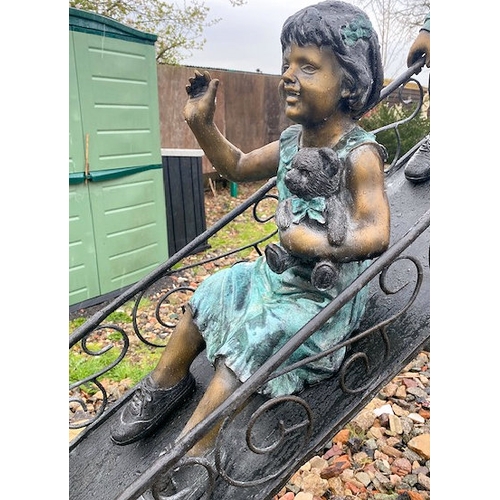 670 - Paul Anderson - A large contemporary bronze worked sculptured garden feature / figural statue group ... 