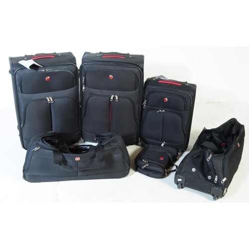 553 - Swiss Gear - Wenger collection - Contemporary selection of Swiss made travel luggage bags. Comprisin... 