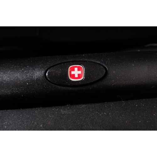 553 - Swiss Gear - Wenger collection - Contemporary selection of Swiss made travel luggage bags. Comprisin... 