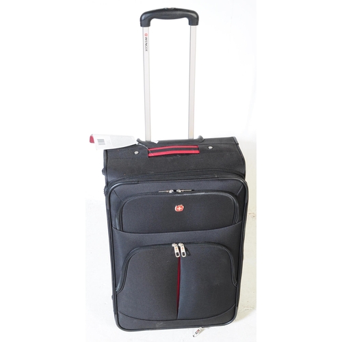 553 - Swiss Gear - Wenger collection - Contemporary selection of Swiss made travel luggage bags. Comprisin... 