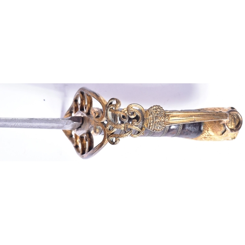 240 - A 19th Century 1803 pattern British Infantry Flank Officers sword / sabre. The sword having a lions ... 