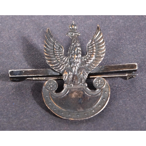 28 - A WWII Second World War Free Polish Army sweetheart brooch / tie pin depicting the crowned winged ea... 