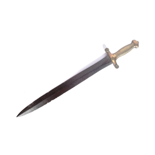 333 - A 19th Century 1831 pattern French Artillery short sword. Gladius type sword with a brass ribbed hil... 
