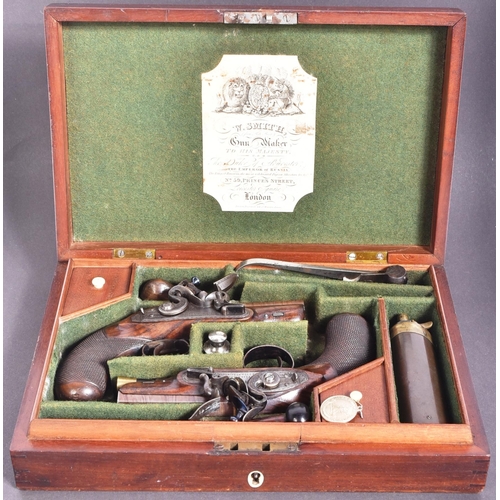 390 - William Smith of London - rare and fine cased pair of early 19th century flintlock pocket pistols, w... 