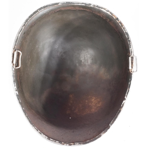 65 - A WWII Second World War US United States M1 steel combat helmet badged to the Tank Destroyer unit. A... 