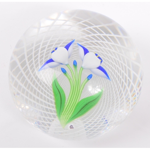 103 - Baccarat - A 20th century circa 1970s French Baccarat glass paperweight. The paperweight having heli... 