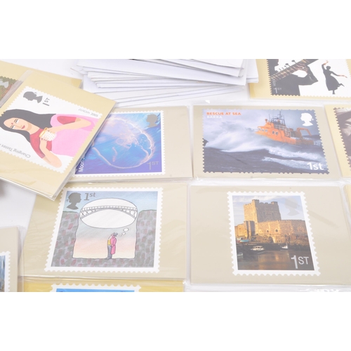 497 - A large collection of 300+ 20th century black & white / coloured Royal Mail United Kingdom multiple ... 