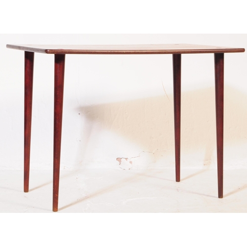 665 - Georg Petersen - Mobelfabrik for Selectform. Retro mid 20th century teak occasional side coffee tabl... 