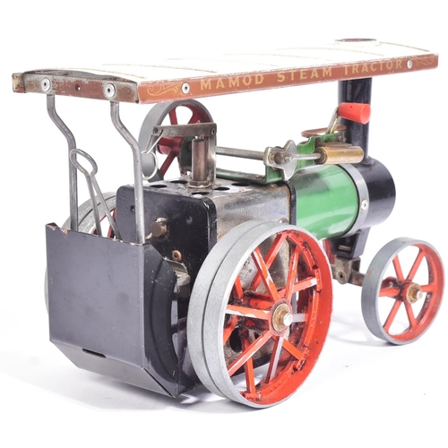 131 - Live Steam - an original vintage Mamod Live Steam Traction Engine No. TE1A. A solid fuel example, un... 