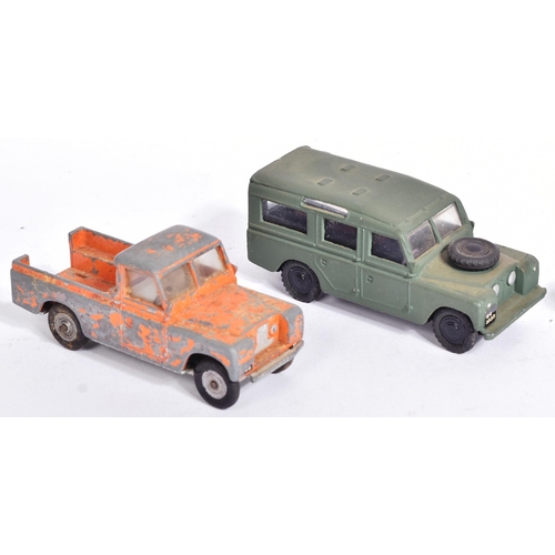 182 - Diecast - a collection of x4 vintage Triang / Tri-ang Spot On 1/42 scale diecast models. All Land Ro... 