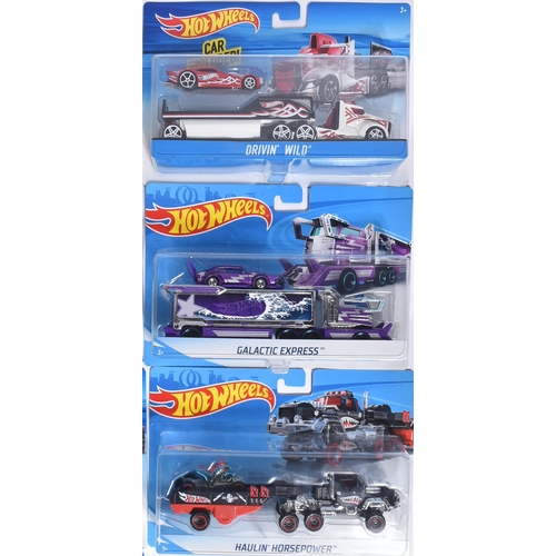 19 - Diecast - a collection of x10 assorted Mattel made Hot Wheels carded diecast model sets to include; ... 