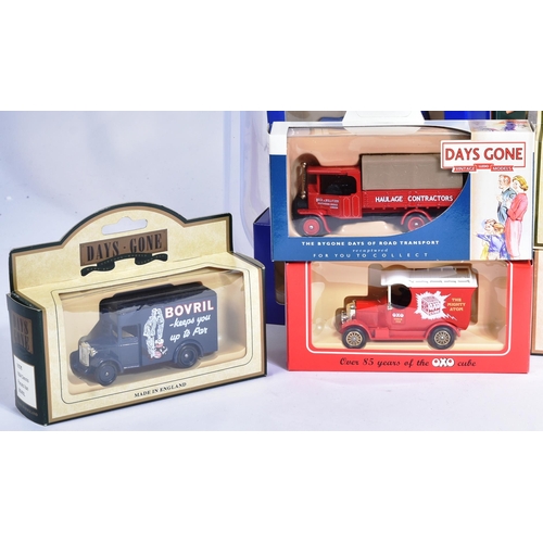 193 - Diecast - a large collection of assorted Lledo / Days Gone diecast model cars and other vehicles. Va... 