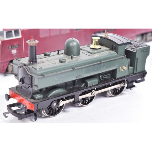 235 - Model Railway - a collection of x4 OO gauge trainset locomotive engines from various makers, compris... 