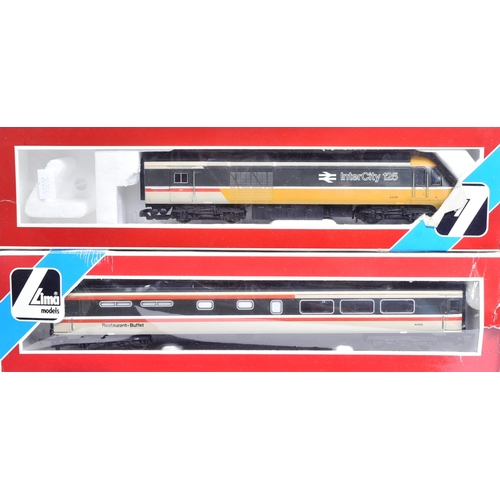 239 - Model Railway - a collection of x5 Lima OO gauge InterCity 125 trainset locomotive and coaches, comp... 