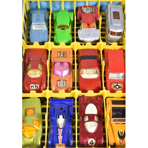 29 - Diecast - a collection of vintage Lesney made Matchbox Series / Matchbox Superfast diecast model car... 