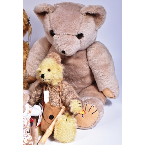 337 - Teddy Bears - a collection of assorted soft toy teddy bears to include x3 Merrythought mohair exampl... 