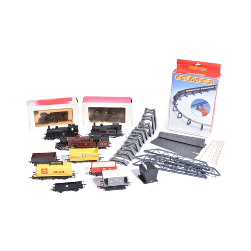 338 - Model Railway - a collection of OO gauge model railway trainset Hornby locomotives, rolling stock an... 