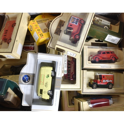 381 - Diecast - a collection of approximately x50 assorted Lledo Days Gone diecast model cars and haulage ... 