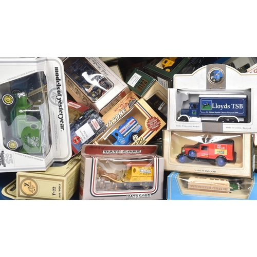 384 - Diecast - a collection of approximately x50 assorted Lledo Day Gone and other diecast model cars and... 