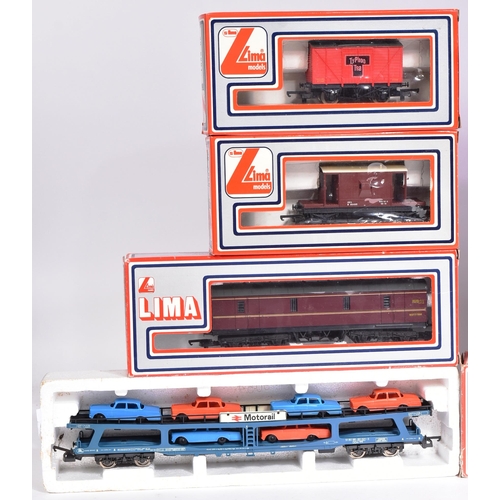 386 - Model Railway - a collection of x13 vintage Lima OO gauge rolling stock and locomotive. To include: ... 