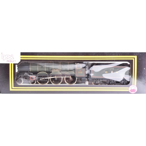 416 - Model Railway - x3 assorted OO gauge model railway trainset locomotive engines comprising; Dapol GWR... 