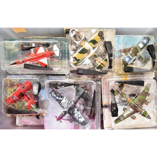 451 - Diecast - large collection of assorted diecast model planes.