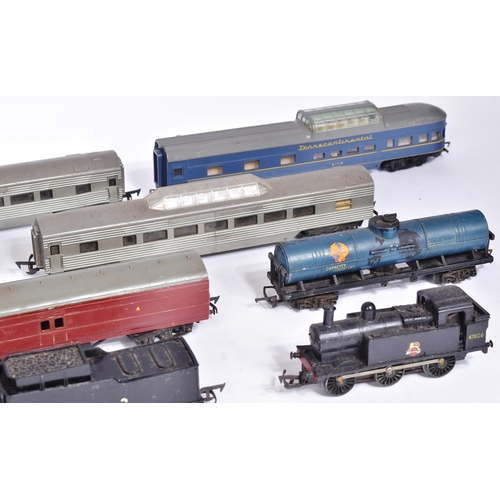 471 - Model Railway - a collection of vintage Triang / Hornby OO gauge model railway trainset locomotives ... 