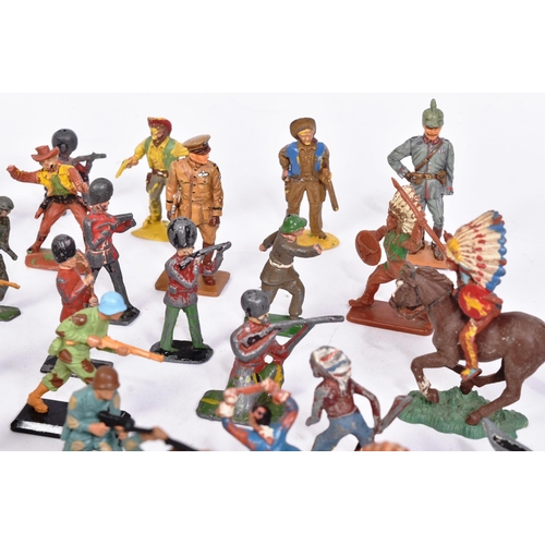 472 - A collection of assorted lead and plastic toy soldiers to include Britains Deetail, Del Prado, Cresc... 