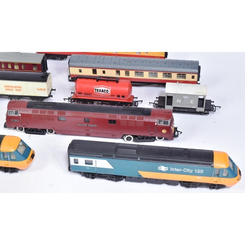 473 - Model Railway - a collection of assorted OO gauge model railway diesel trainset locomotive engines a... 