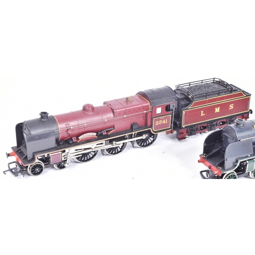 474 - Model Railway - a collection of x4 original Hornby made OO gauge model railway trainset locomotive e... 