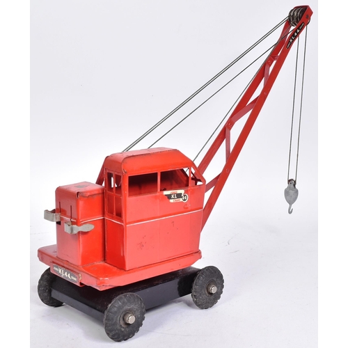 503 - Tri-Ang / Triang - an original vintage tinplate working model of a Jones Mobile Crane. Red, with bla... 