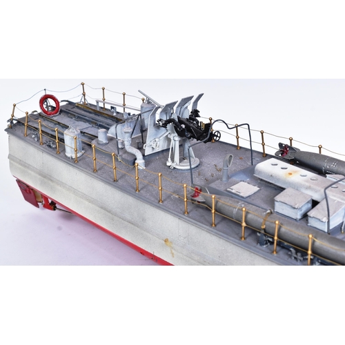 504 - Models - a large scale model of a WWII Second World War German Kreigsmarine torpedo boat / Torpedobo... 