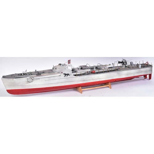 504 - Models - a large scale model of a WWII Second World War German Kreigsmarine torpedo boat / Torpedobo... 