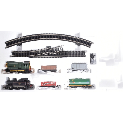 56 - A vintage Hornby OO gauge model railway Mixed Goods Digital trainset No. R1075, comprising of: BR 0-... 