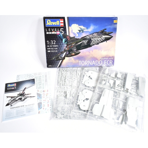 59 - Models - a collection of x3 Revell made 1/32 scale plastic model kits of military and aviation inter... 