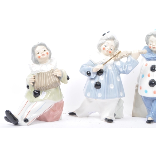 14 - A set of four Tenga ceramic porcelain Clown figurines. Hand Made in Valencia, Spain. Consists of a S... 