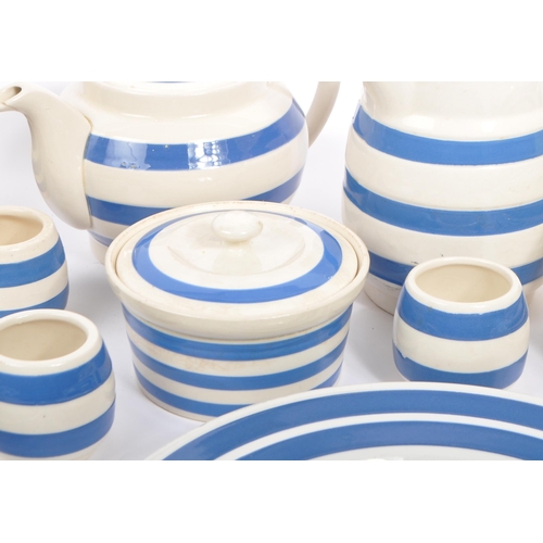 166 - A large vintage bone china collection of Blue & White ceramics by 'Chefware', 'Sadler' and Swinnerto... 