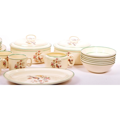 176 - J&G Meakin - Trend - A vintage 20th century circa 1970s tea and dinner service in the Trend pattern.... 