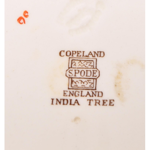 19 - Copeland Spode, England India Tree pattern part tea service. Comprising teapot, cups and saucers, su... 