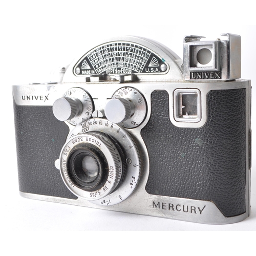 238 - An early 20th century circa 1940s Universal Camera  Univex Mercury model CC half frame #200-series f... 