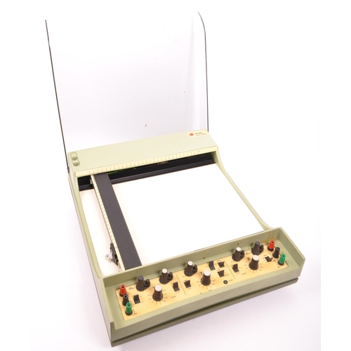 276 - Scientific laboratory equipment - A 1970/80's  XY recorder / plotter by Bryan's Southern Instruments... 