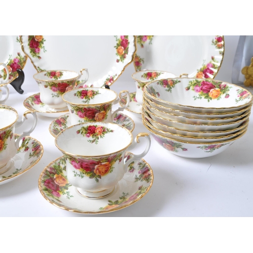 37 - Royal Albert - A collection of 20th Century Old Country Roses porcelain / chinaware by Royal Albert ... 