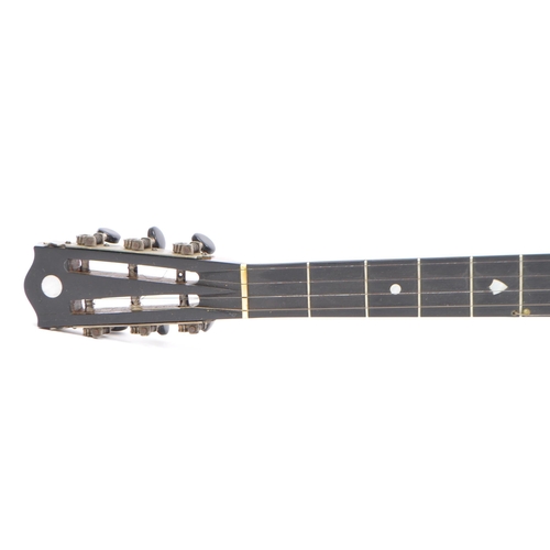 411 - New Windsor No. 4 Zither banjo. An early 20th century five string New Windsor Banjo, comprised of a ... 