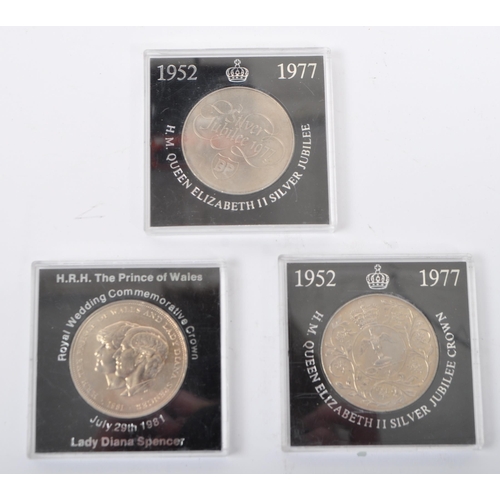 464 - A collection of United Kingdom commemorative Royal Family silver coins. Comprising of Queen Elizabet... 